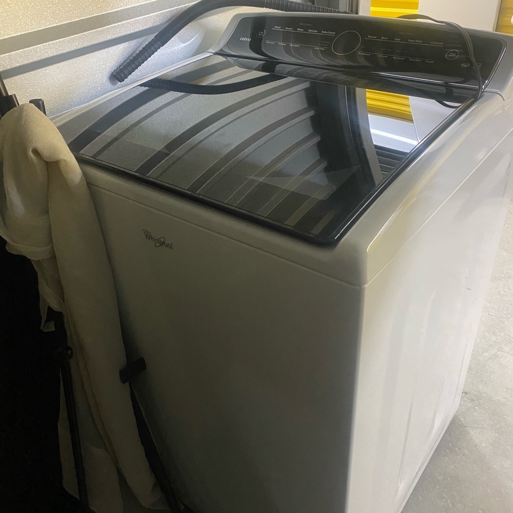 Whirlpool (Cabrio) washing machine (only) - Picture 3 of 5